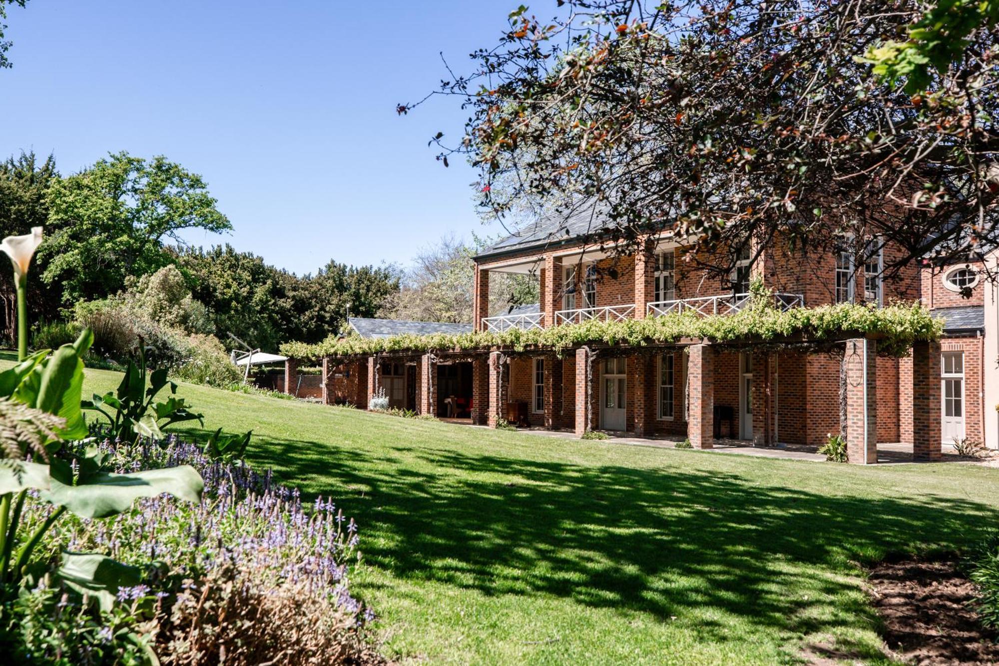Marshden Estate Bed & Breakfast Stellenbosch Bagian luar foto